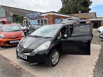 Used Honda Jazz 2014 for sale - 79822706: Photo