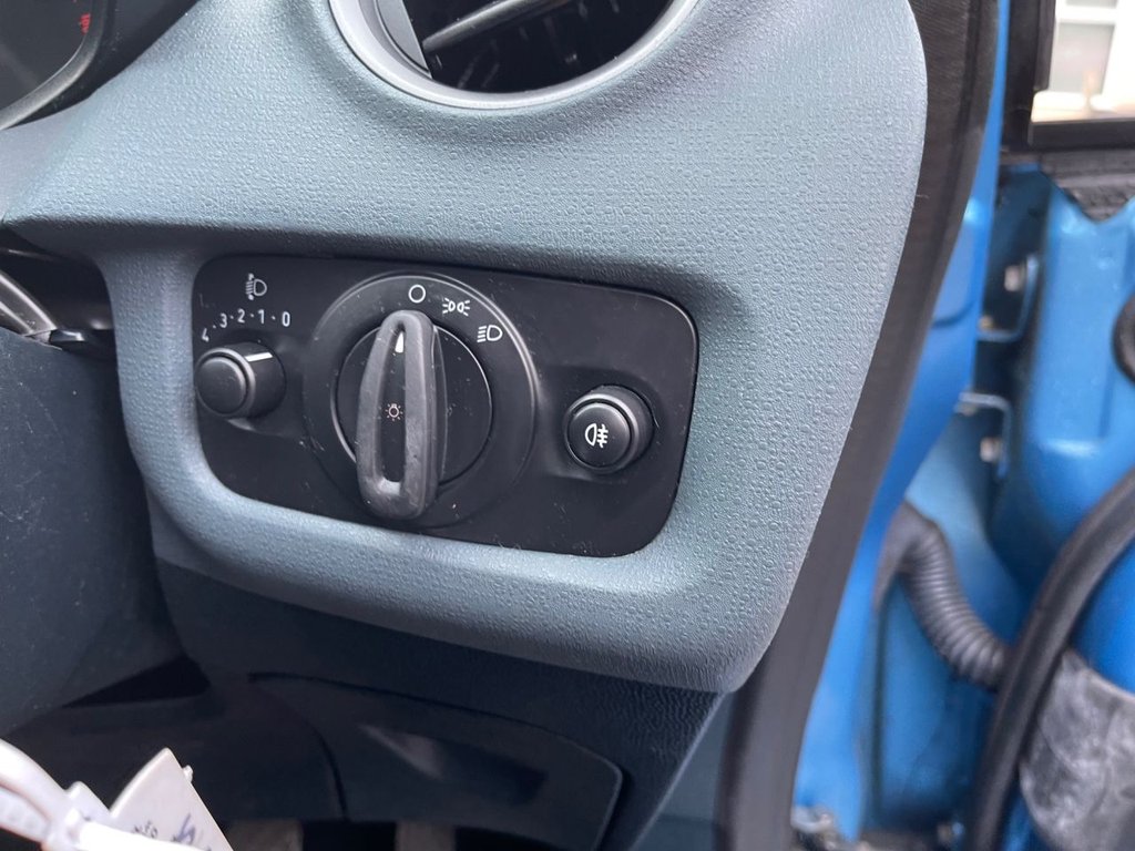 Used Ford Fiesta 2010 for sale - 77139470: Photo 18