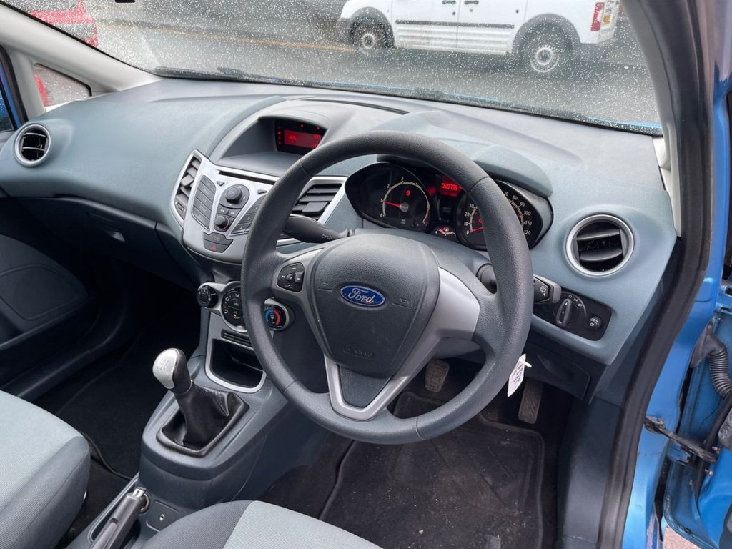 Used Ford Fiesta 2010 for sale - 77139470: Photo 20