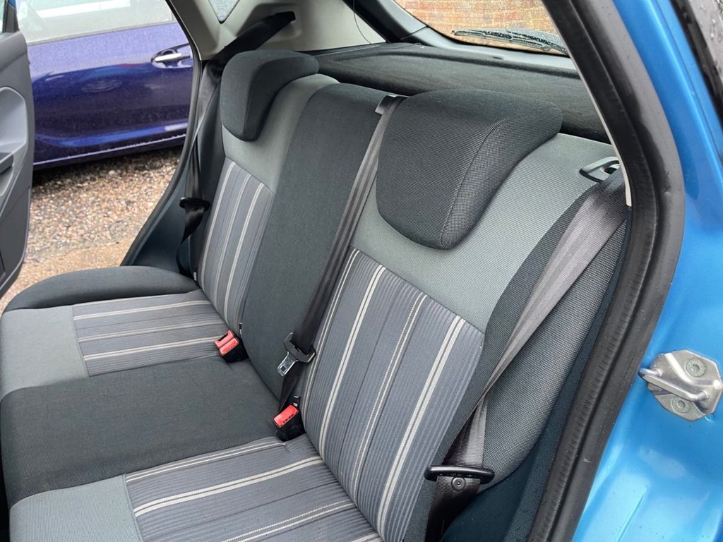 Used Ford Fiesta 2010 for sale - 77139470: Photo 29