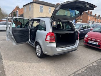 Used Vauxhall Zafira 2011 for sale - 79822549: Photo