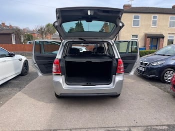 Used Vauxhall Zafira 2011 for sale - 79822549: Photo