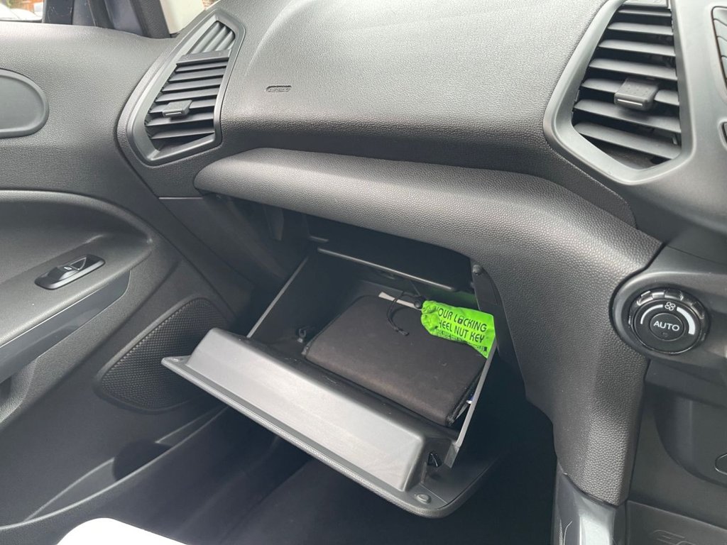 Used Ford Ecosport 2015 for sale - 77463470: Photo 11