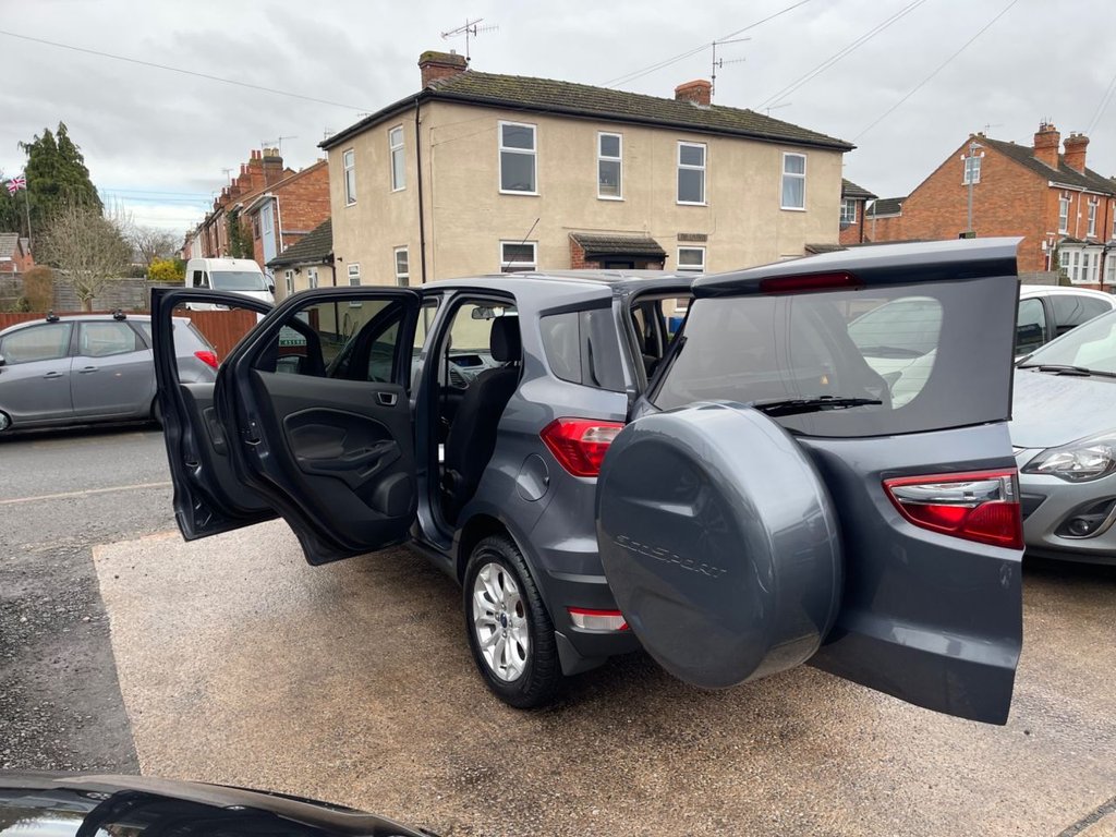 Used Ford Ecosport 2015 for sale - 77463470: Photo 2