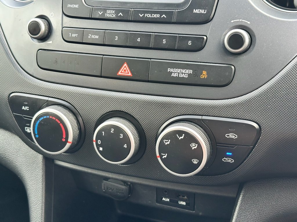 Used Hyundai i10 2017 for sale - 76297137: Photo 23