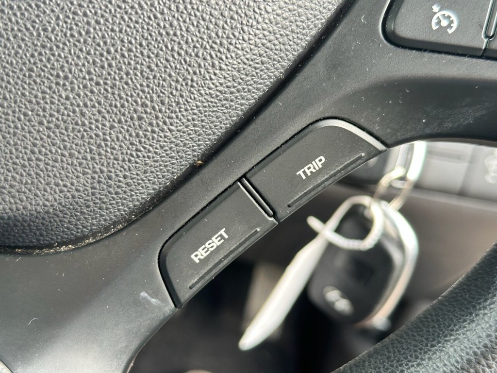 Used Hyundai i10 2017 for sale - 76297137: Photo 28