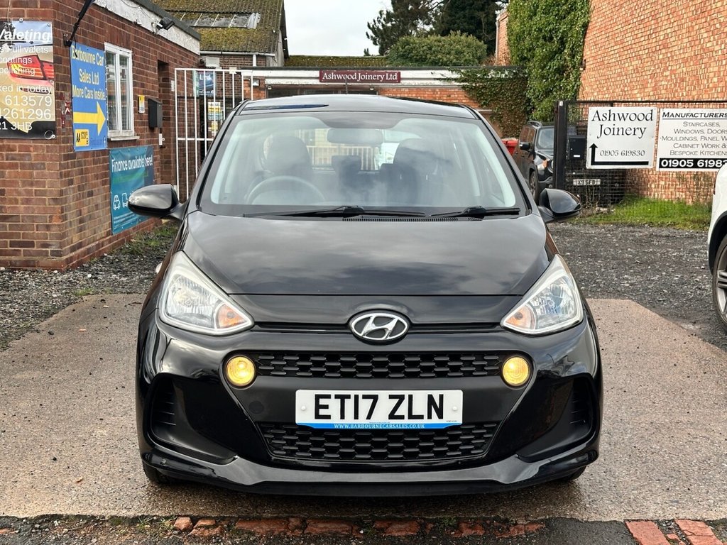 Used Hyundai i10 2017 for sale - 76297137: Photo 33