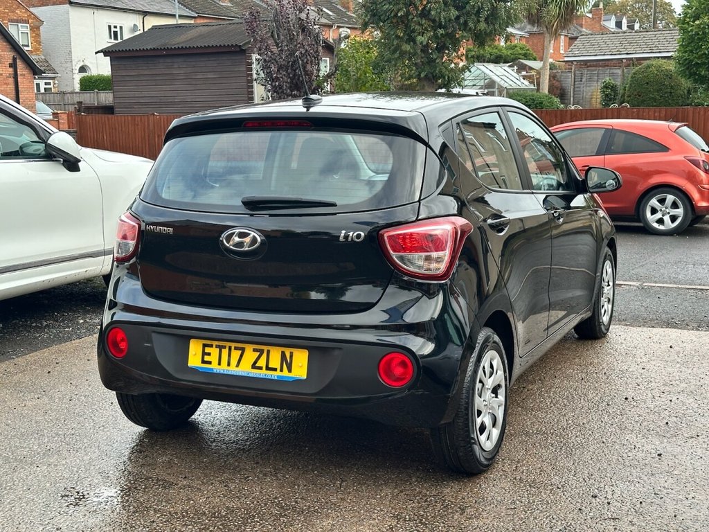 Used Hyundai i10 2017 for sale - 76297137: Photo 35