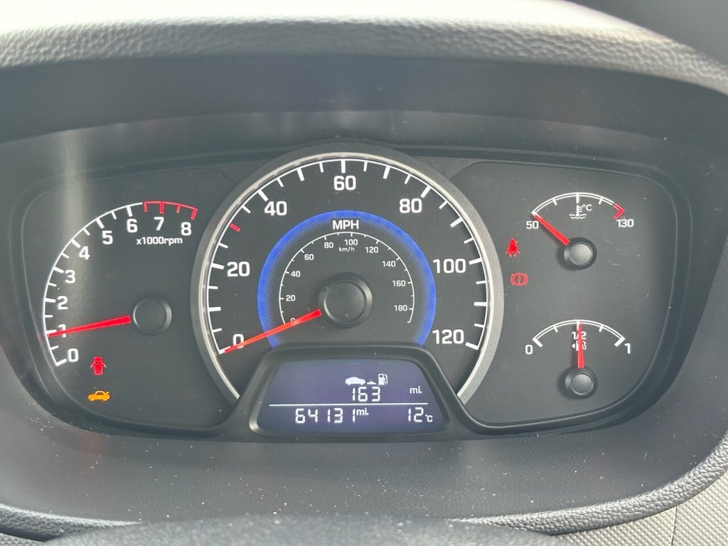 Used Hyundai i10 2017 for sale - 76297137: Photo 7