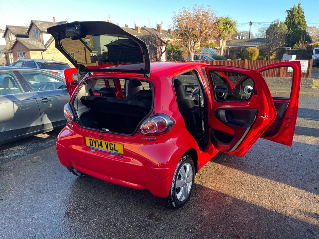 Used Toyota AYGO 2014 for sale - 76792165: Photo 4
