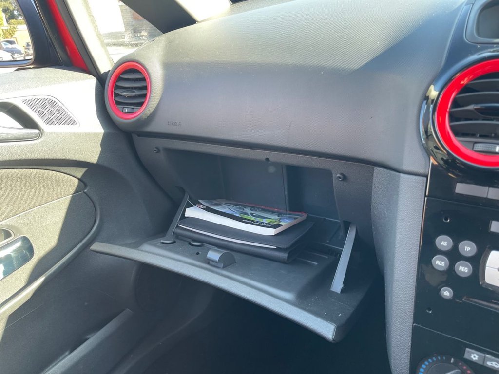 Used Vauxhall Corsa 2014 for sale - 77936311: Photo 9