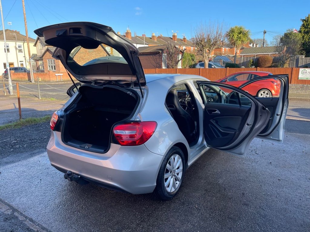 Used Mercedes-Benz A-Class 2015 for sale - 77010167: Photo 4