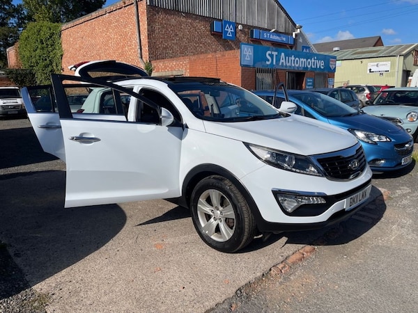 Used Kia Sportage 2011 for sale - 76056917: Photo 5