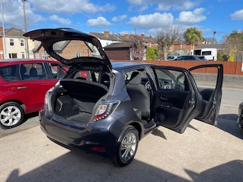 Used Toyota Yaris 2014 for sale - 77725906: Photo