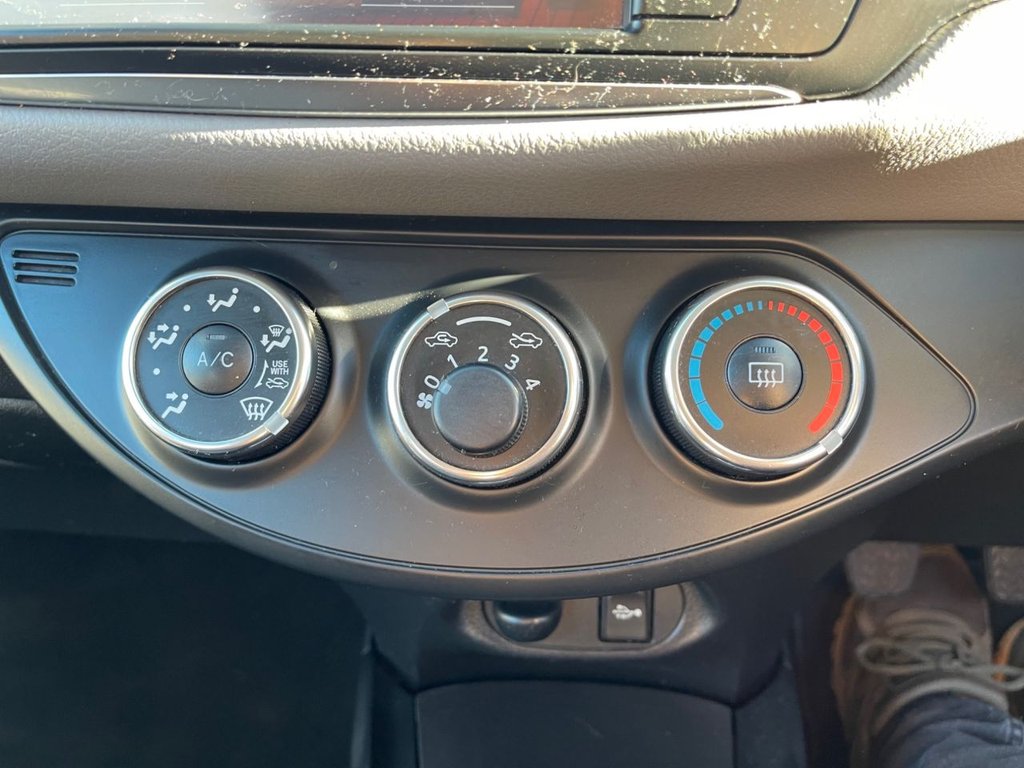 Used Toyota Yaris 2015 for sale - 76496569: Photo 16