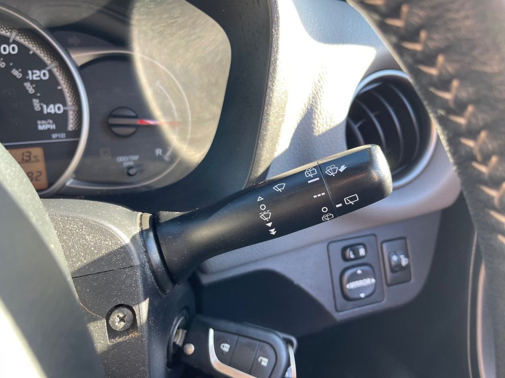 Used Toyota Yaris 2015 for sale - 76496569: Photo 19