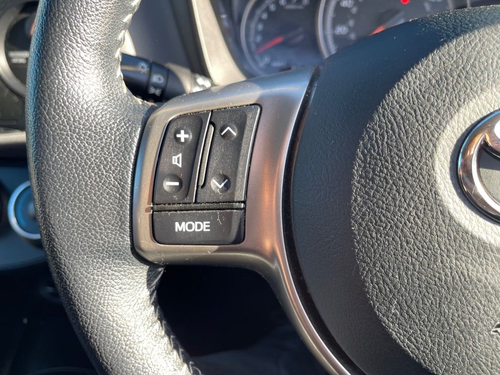 Used Toyota Yaris 2015 for sale - 76496569: Photo 21