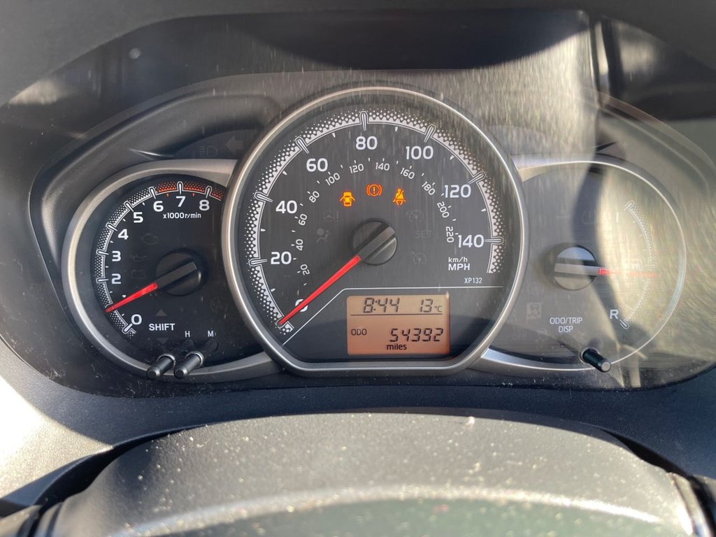 Used Toyota Yaris 2015 for sale - 76496569: Photo 22