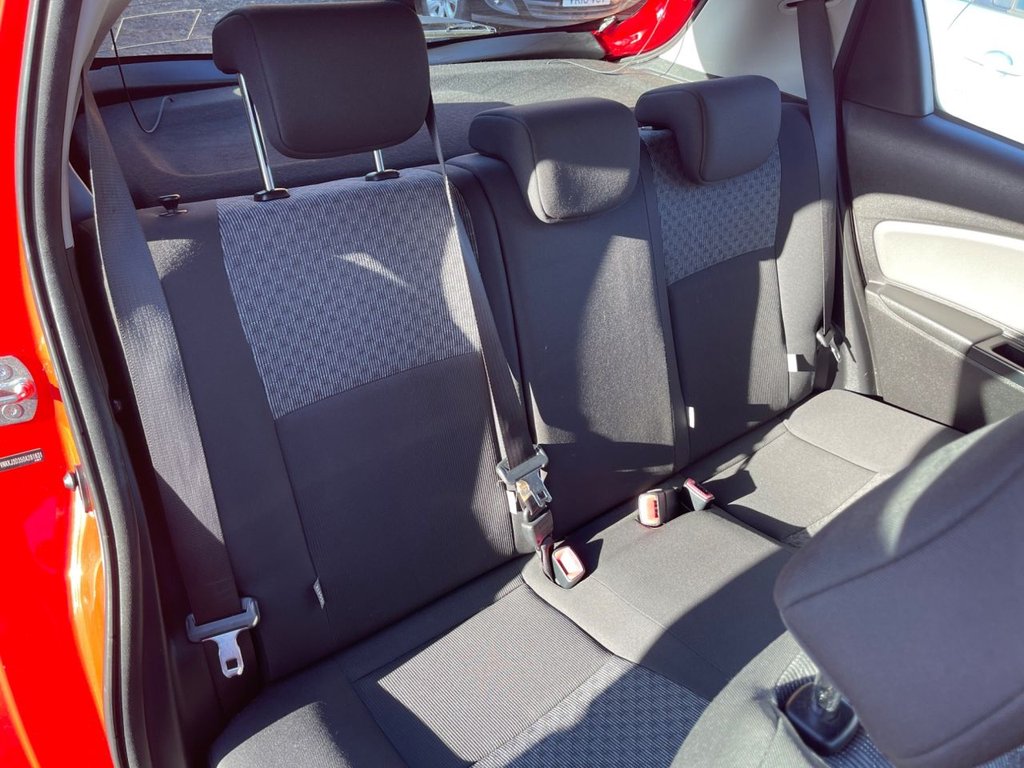 Used Toyota Yaris 2015 for sale - 76496569: Photo 28