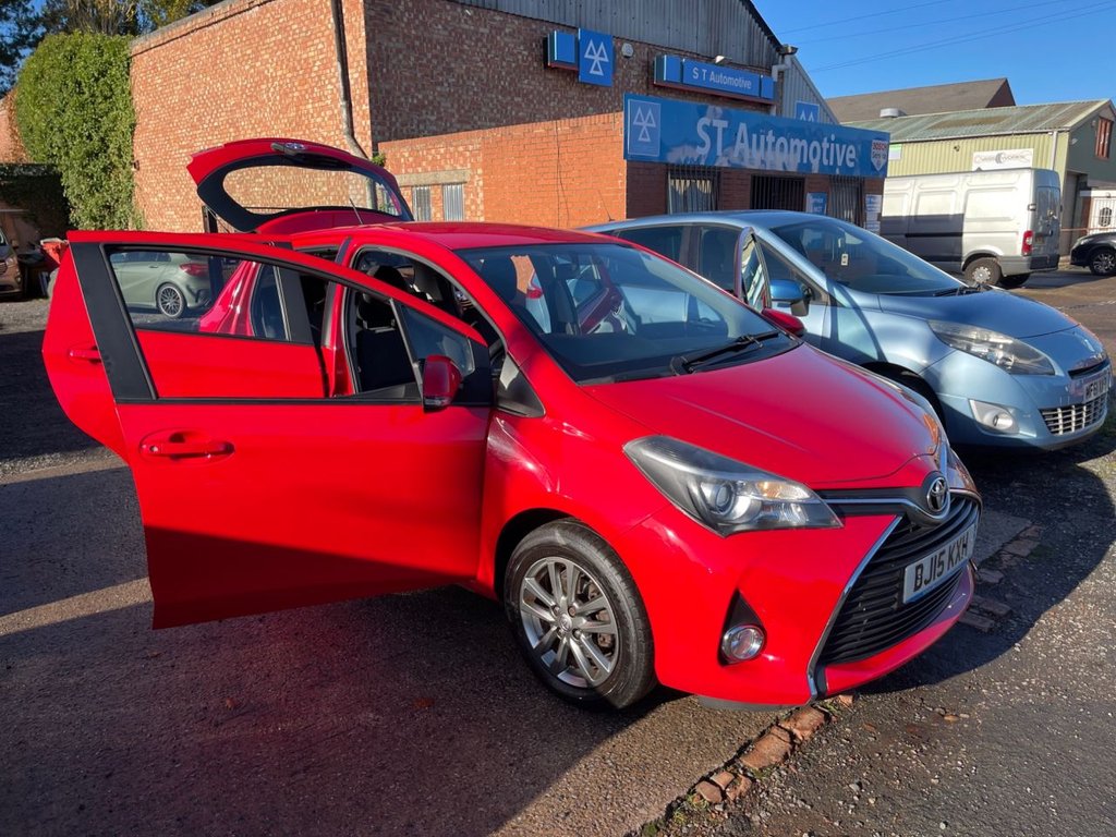 Used Toyota Yaris 2015 for sale - 76496569: Photo 5