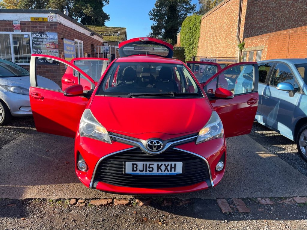 Used Toyota Yaris 2015 for sale - 76496569: Photo 6