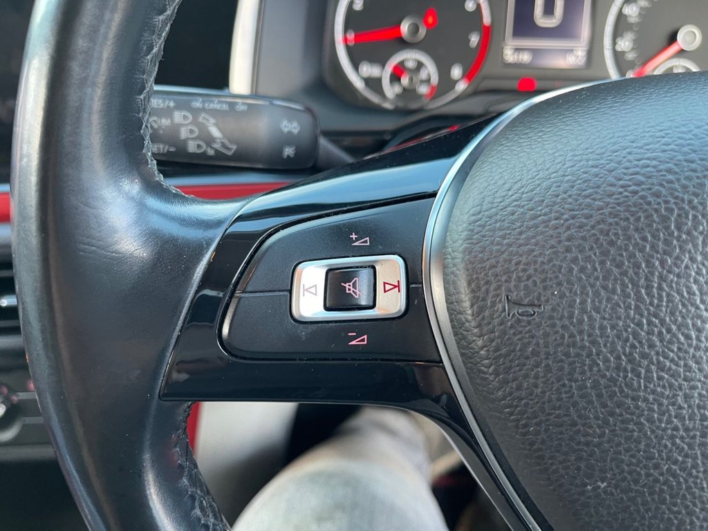 Used Volkswagen Polo 2018 for sale - 77725907: Photo 16