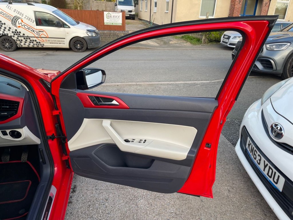 Used Volkswagen Polo 2018 for sale - 77725907: Photo 24