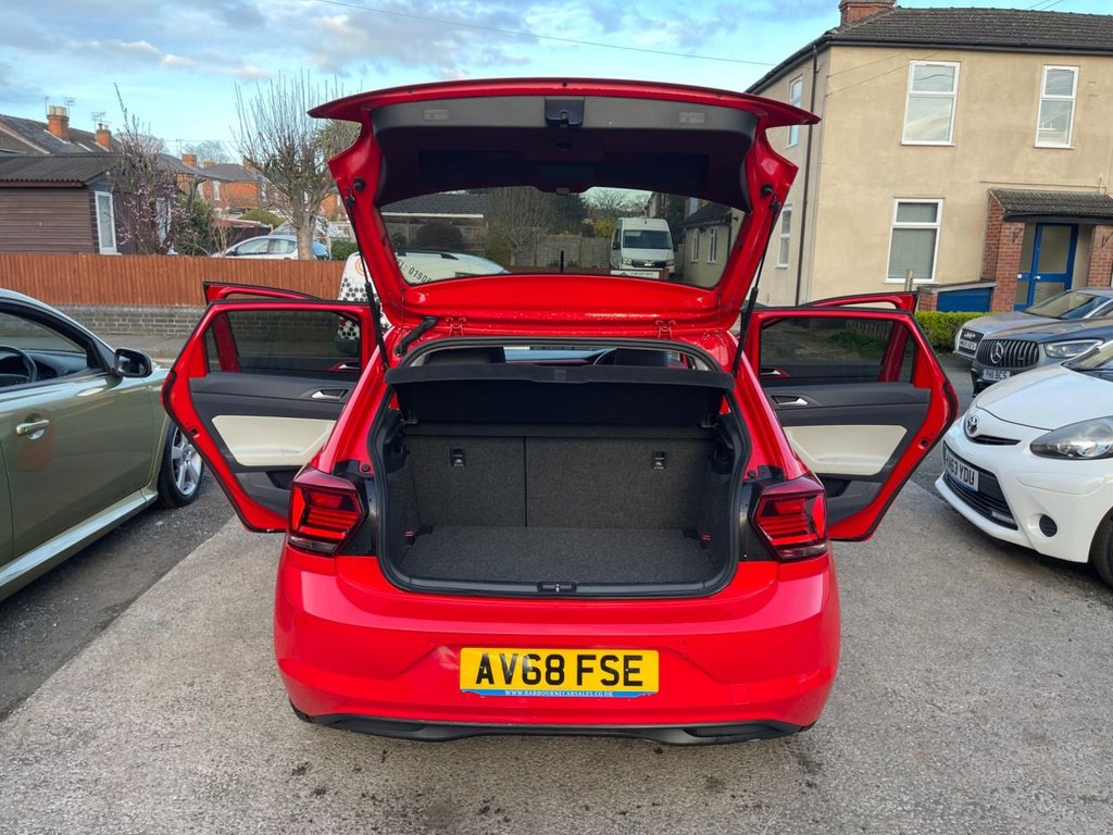 Used Volkswagen Polo 2018 for sale - 77725907: Photo 3