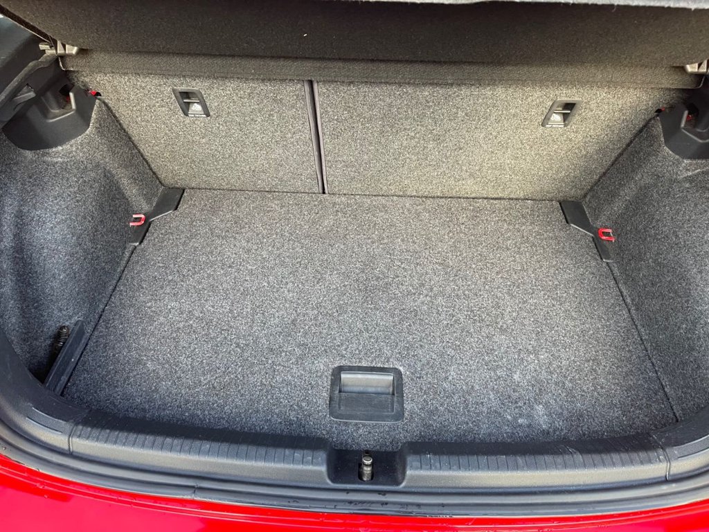 Used Volkswagen Polo 2018 for sale - 77725907: Photo 35