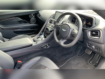 Used Aston Martin DB11 2023 for sale - 78945097: Photo