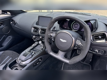 Used Aston Martin Vantage 2023 for sale - 76387065: Photo