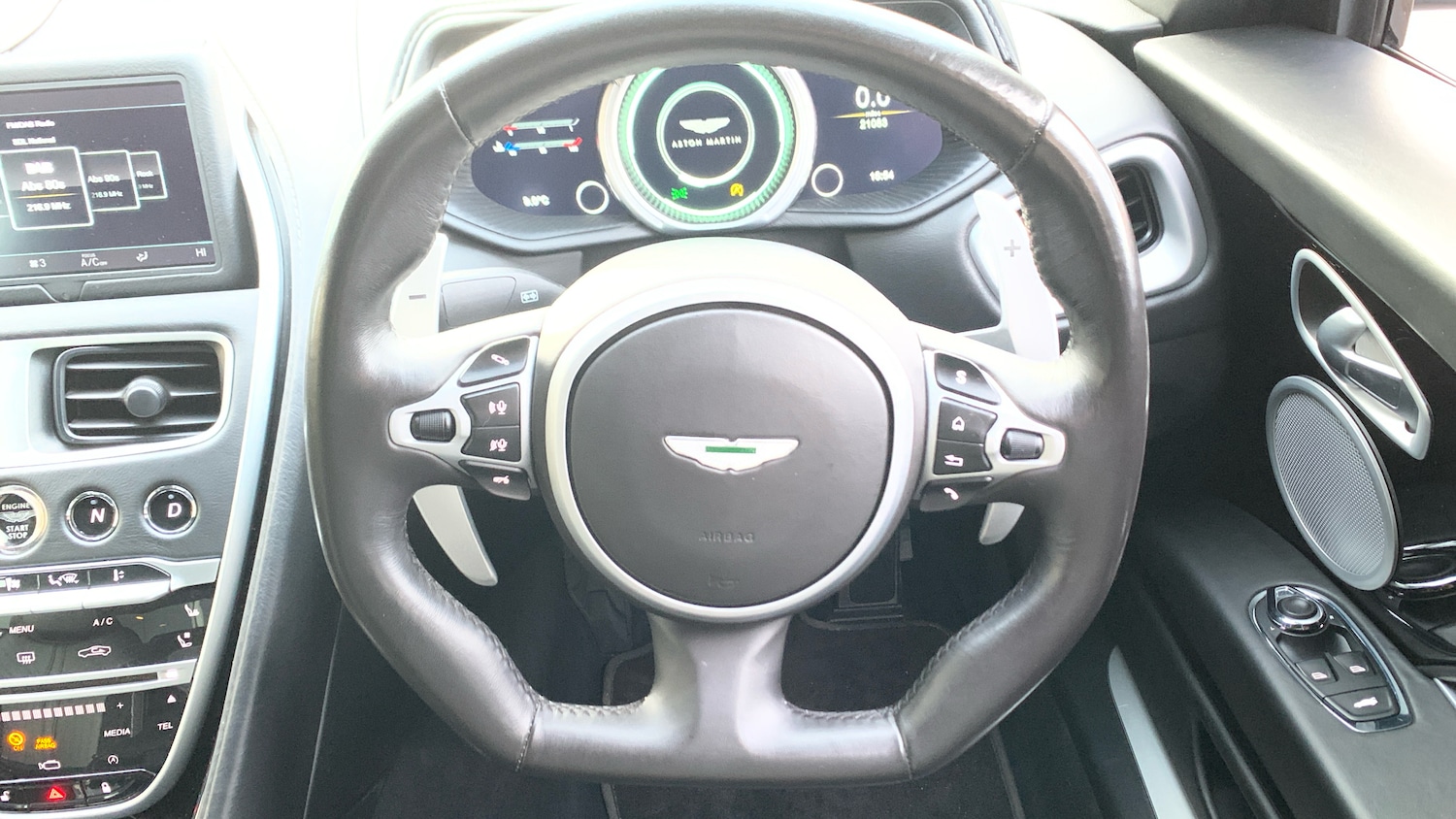 Used Aston Martin DB11 2019 for sale - 77357053: Photo 10