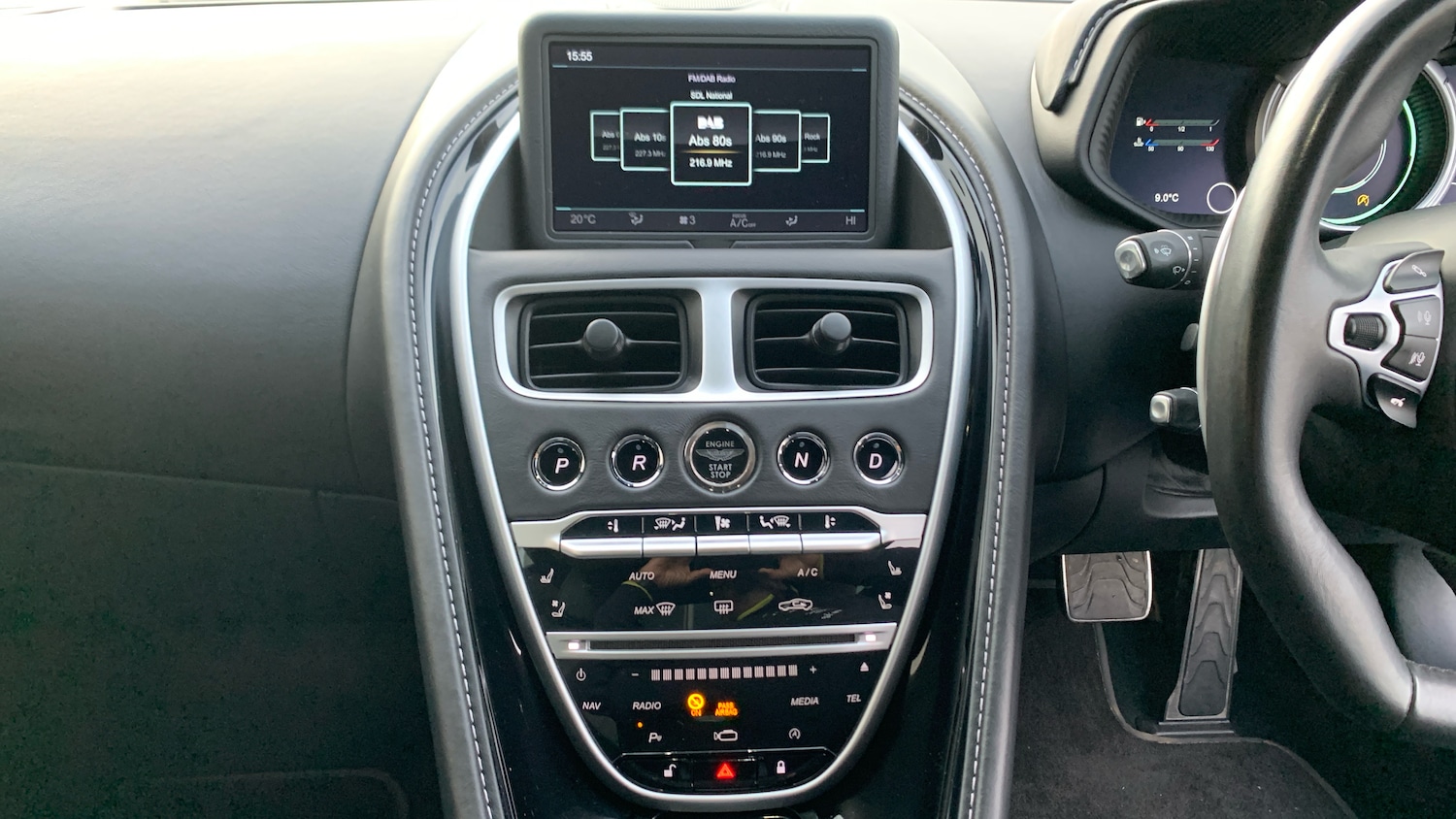 Used Aston Martin DB11 2019 for sale - 77357053: Photo 9