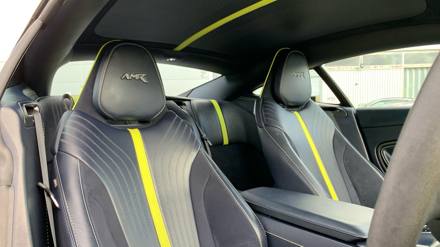 Used Aston Martin DB11 for sale - 76396782: Photo 11