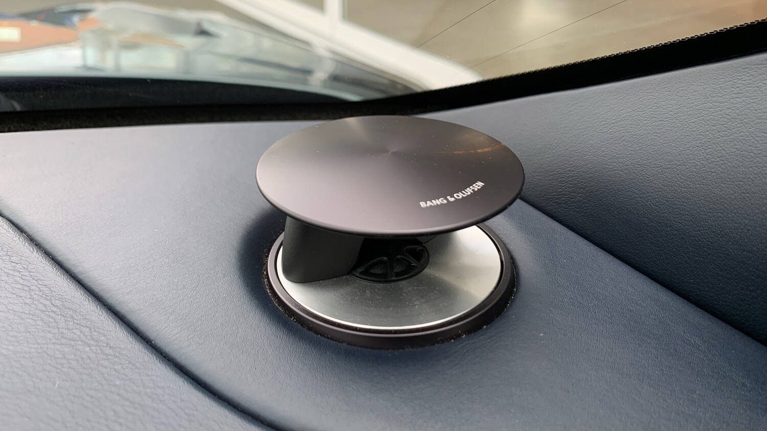 Used Aston Martin DB11 for sale - 76396782: Photo 22