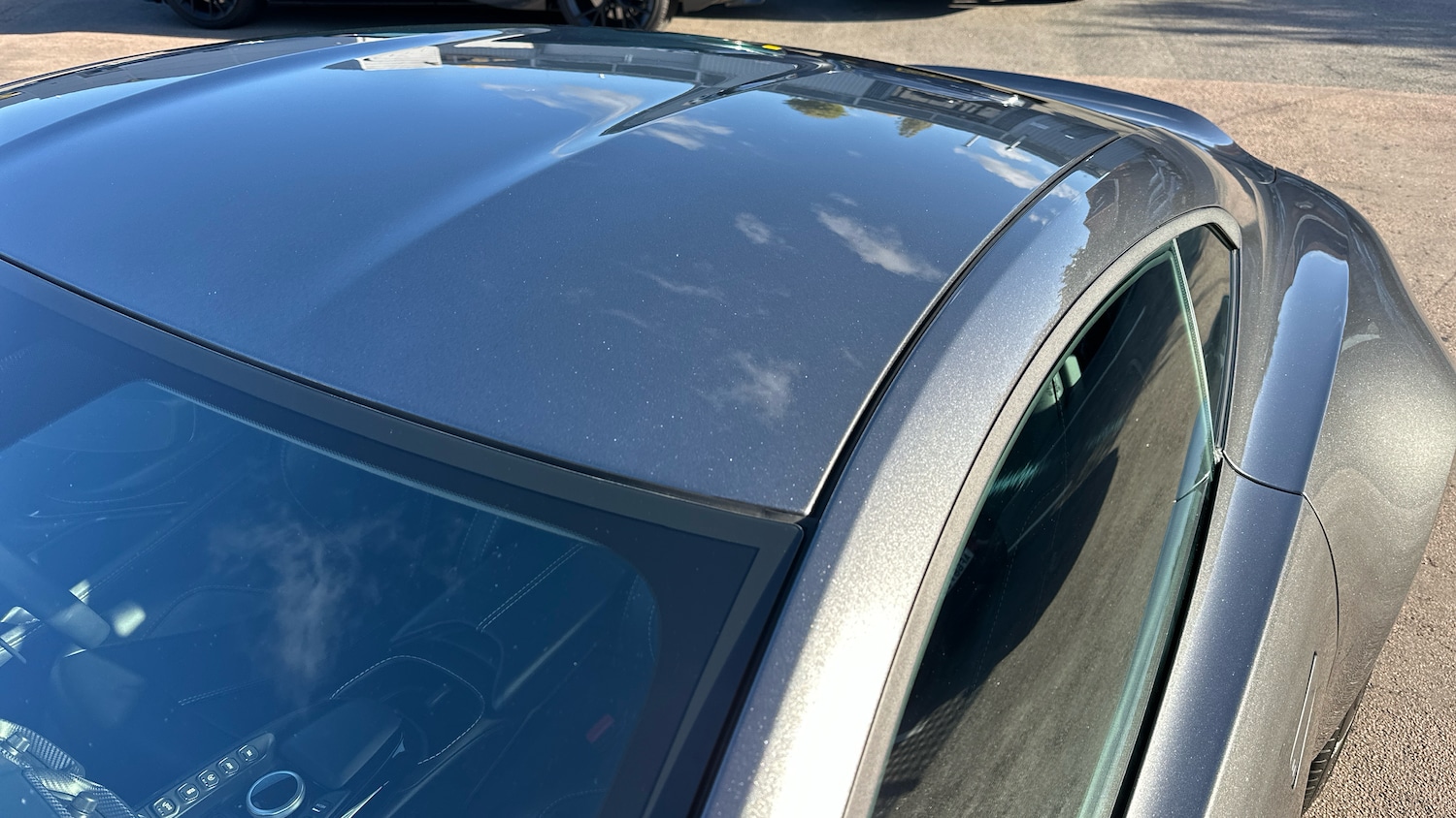 Used Aston Martin Vantage 2019 for sale - 76368826: Photo 16