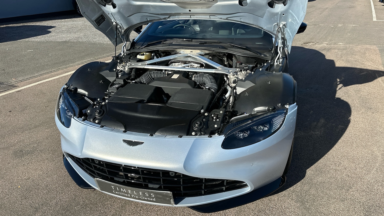 Used Aston Martin Vantage 2021 for sale - 76368820: Photo 14