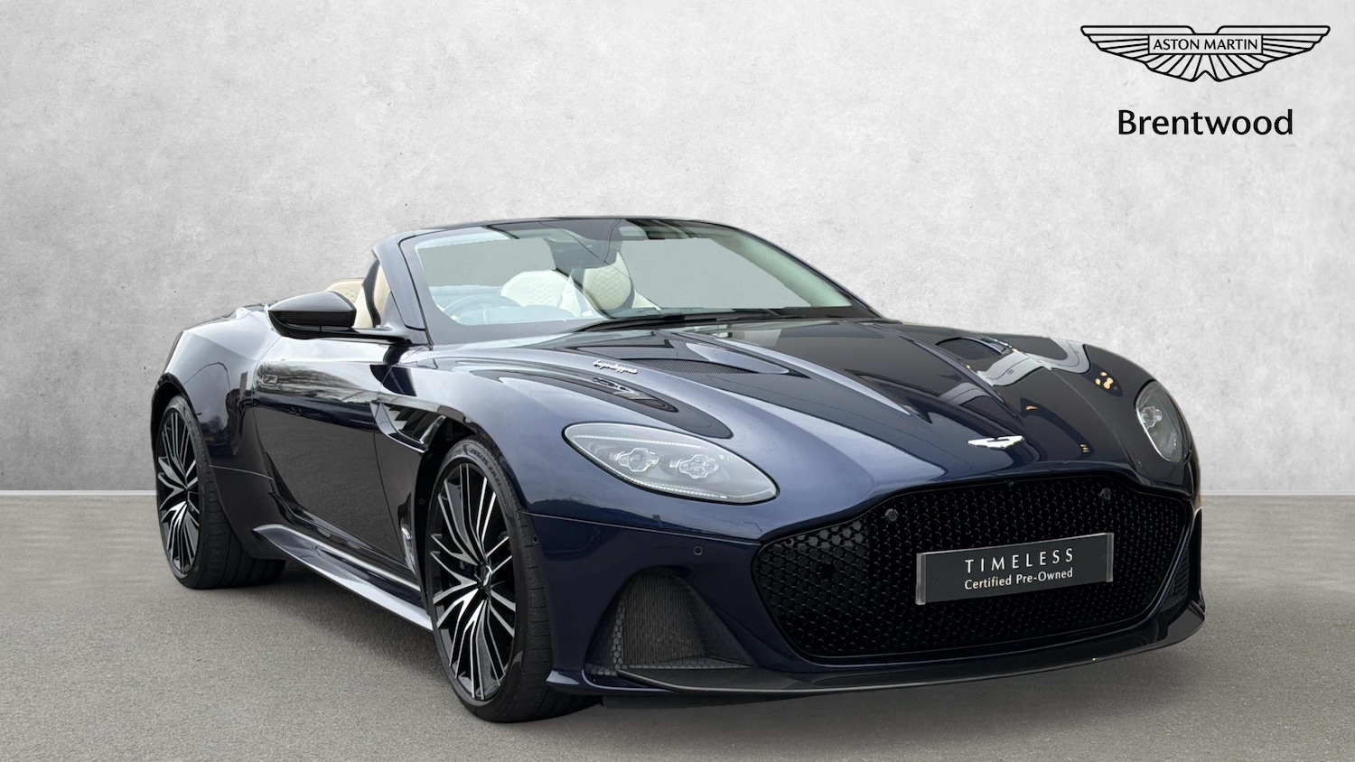 Used Aston Martin DBS 2021 for sale - 78045711: Photo 1
