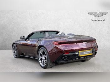 Used Aston Martin DB11 2019 for sale - 76725779: Photo