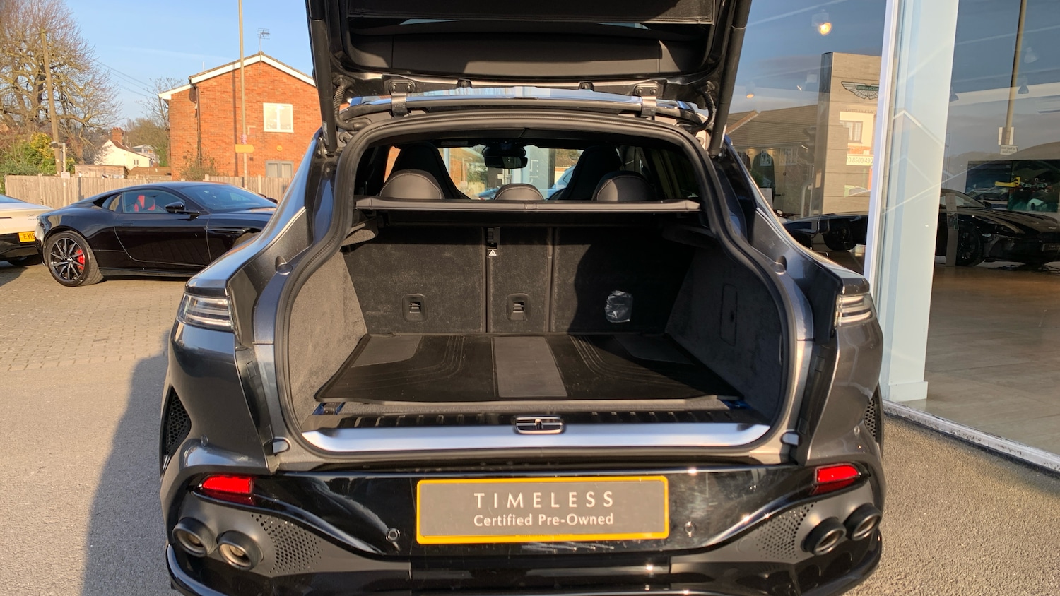 Used Aston Martin DBX 2025 for sale - 77766763: Photo 24