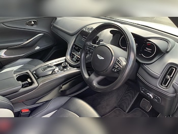 Used Aston Martin DBX 2024 for sale - 78228915: Photo