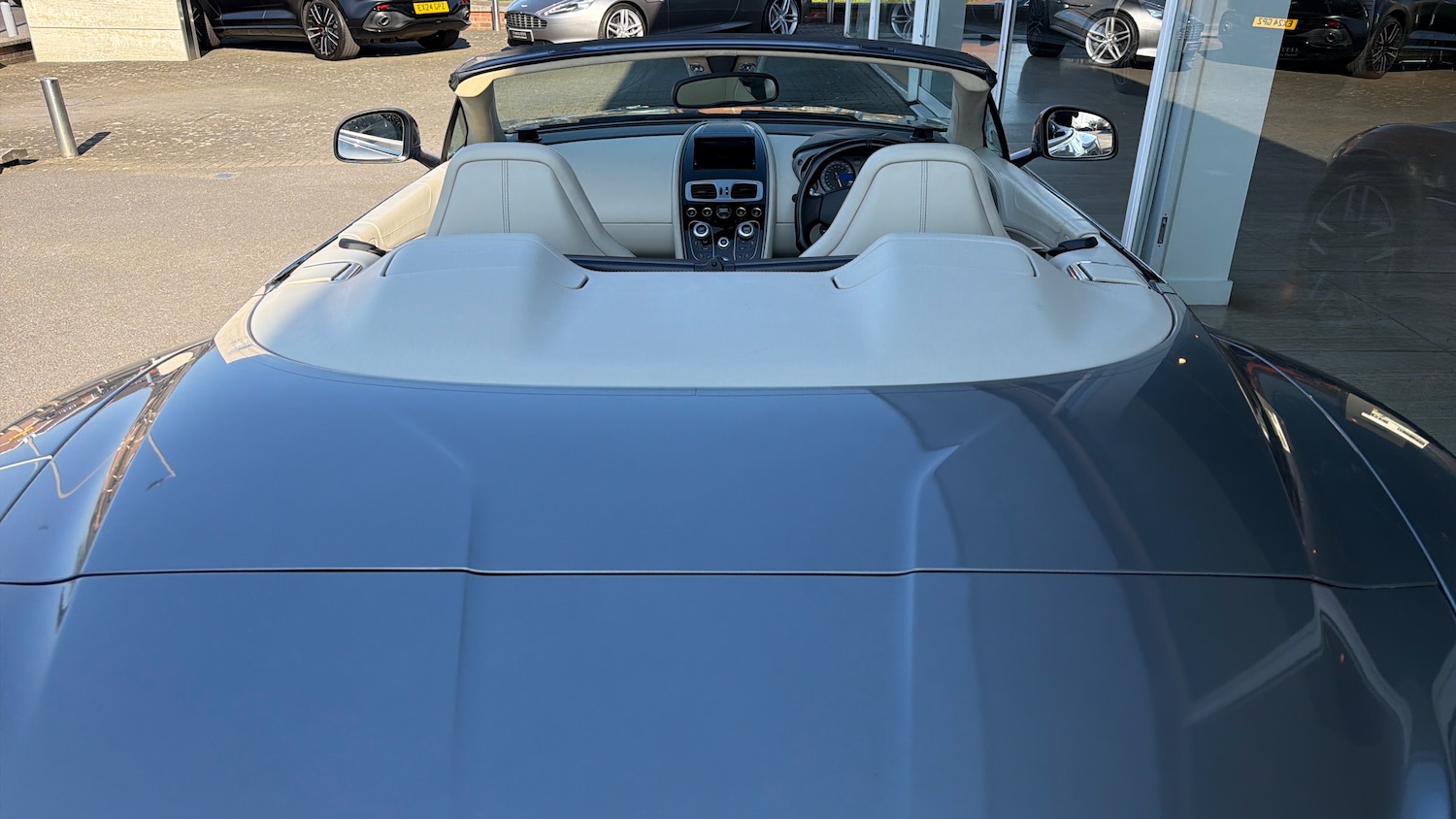 Used Aston Martin Vanquish 2016 for sale - 77968576: Photo 14