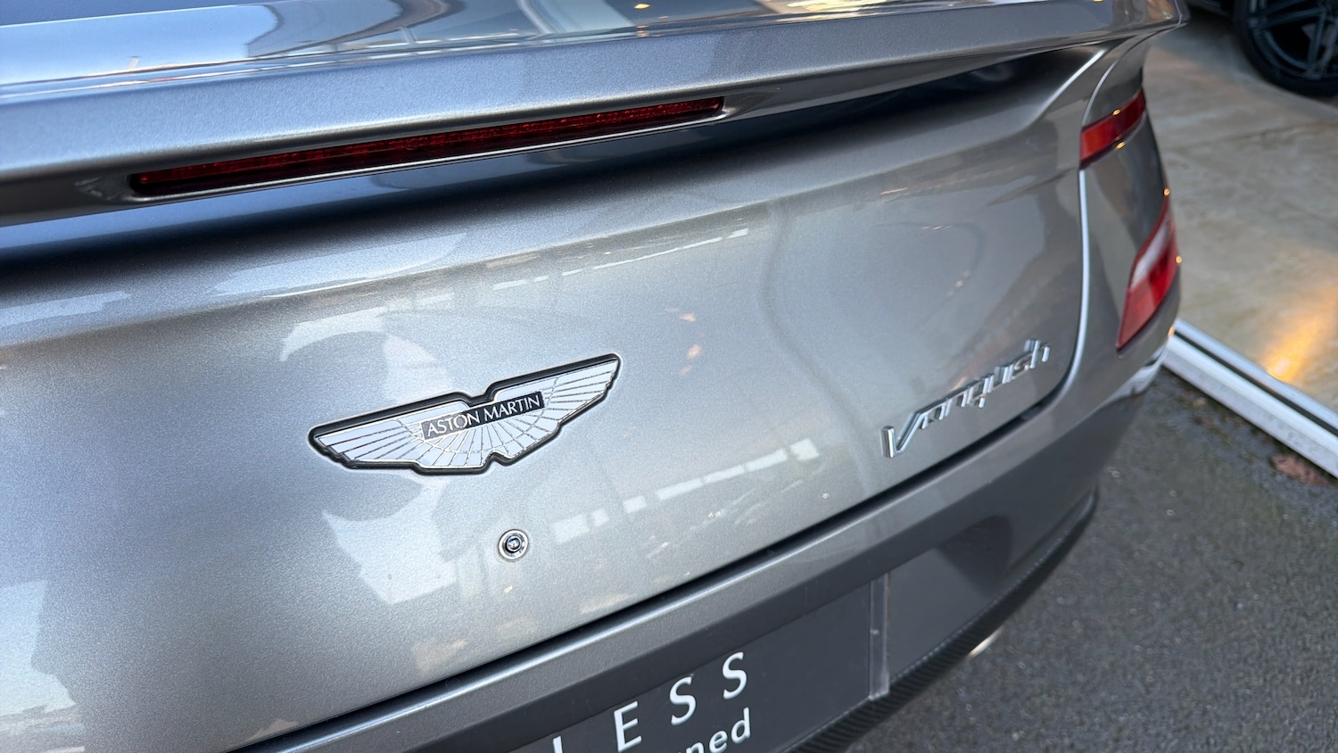 Used Aston Martin Vanquish 2016 for sale - 77968576: Photo 15