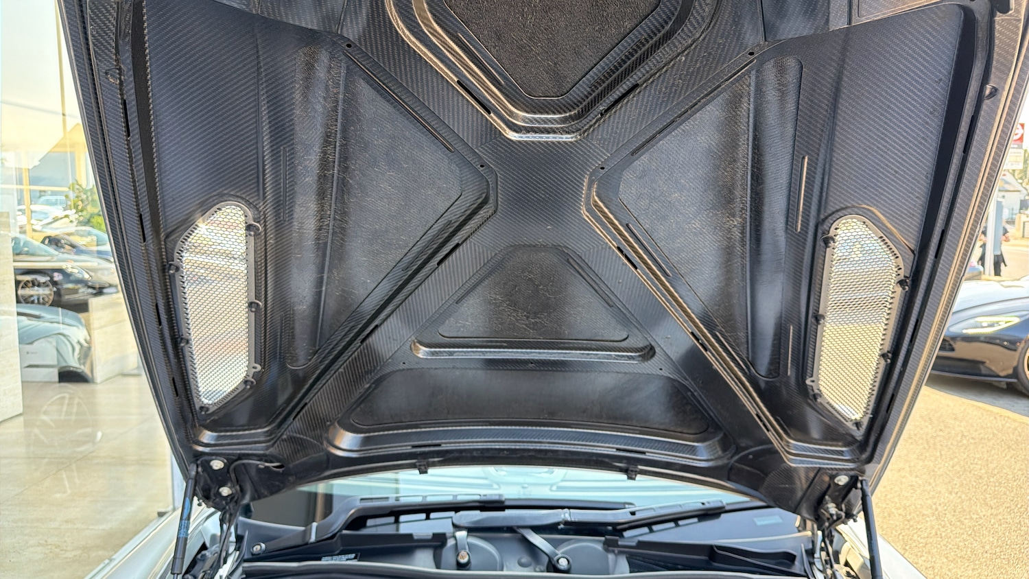 Used Aston Martin Vanquish 2016 for sale - 77968576: Photo 20