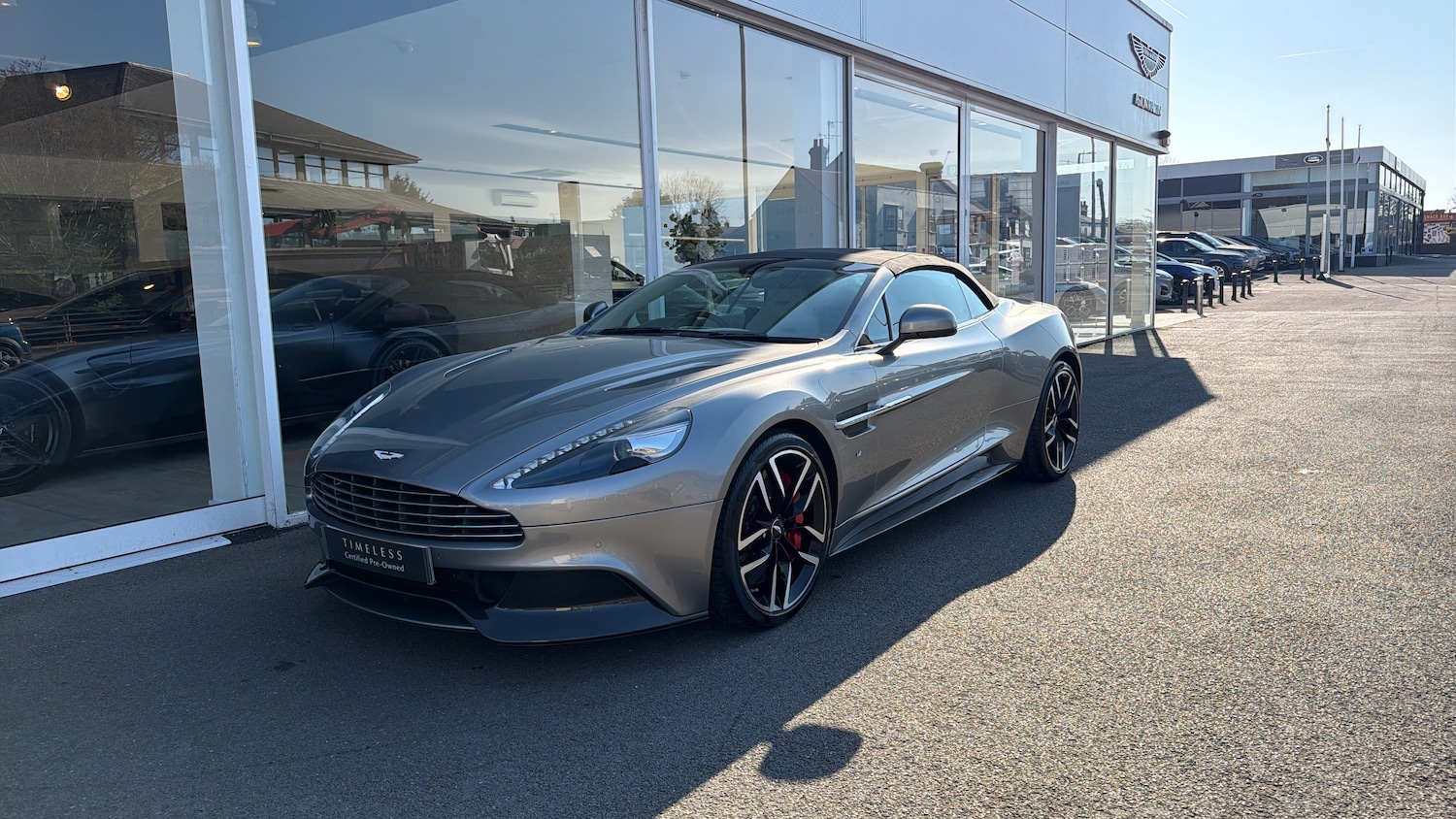 Used Aston Martin Vanquish 2016 for sale - 77968576: Photo 25