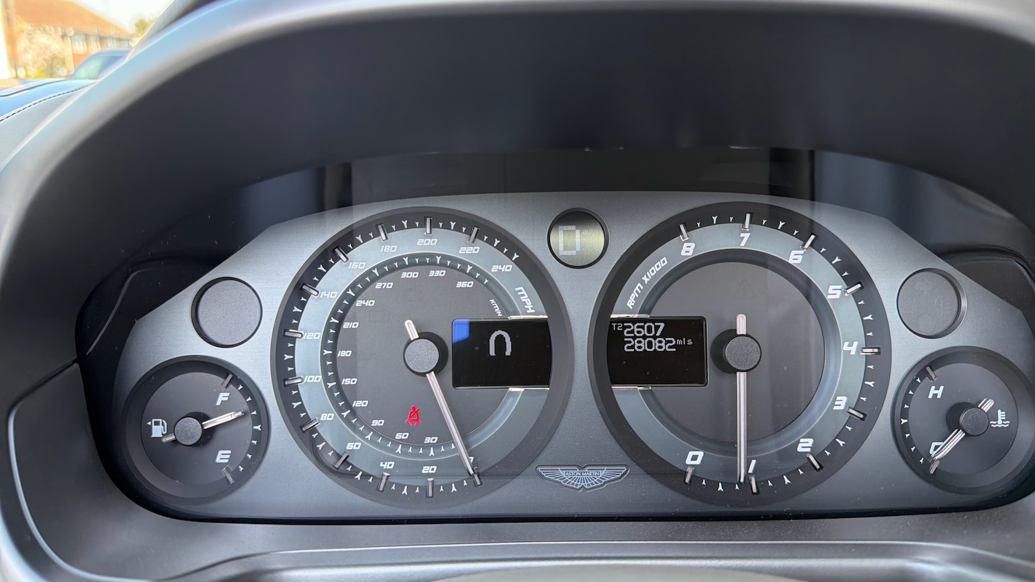 Used Aston Martin Vanquish 2016 for sale - 77968576: Photo 6