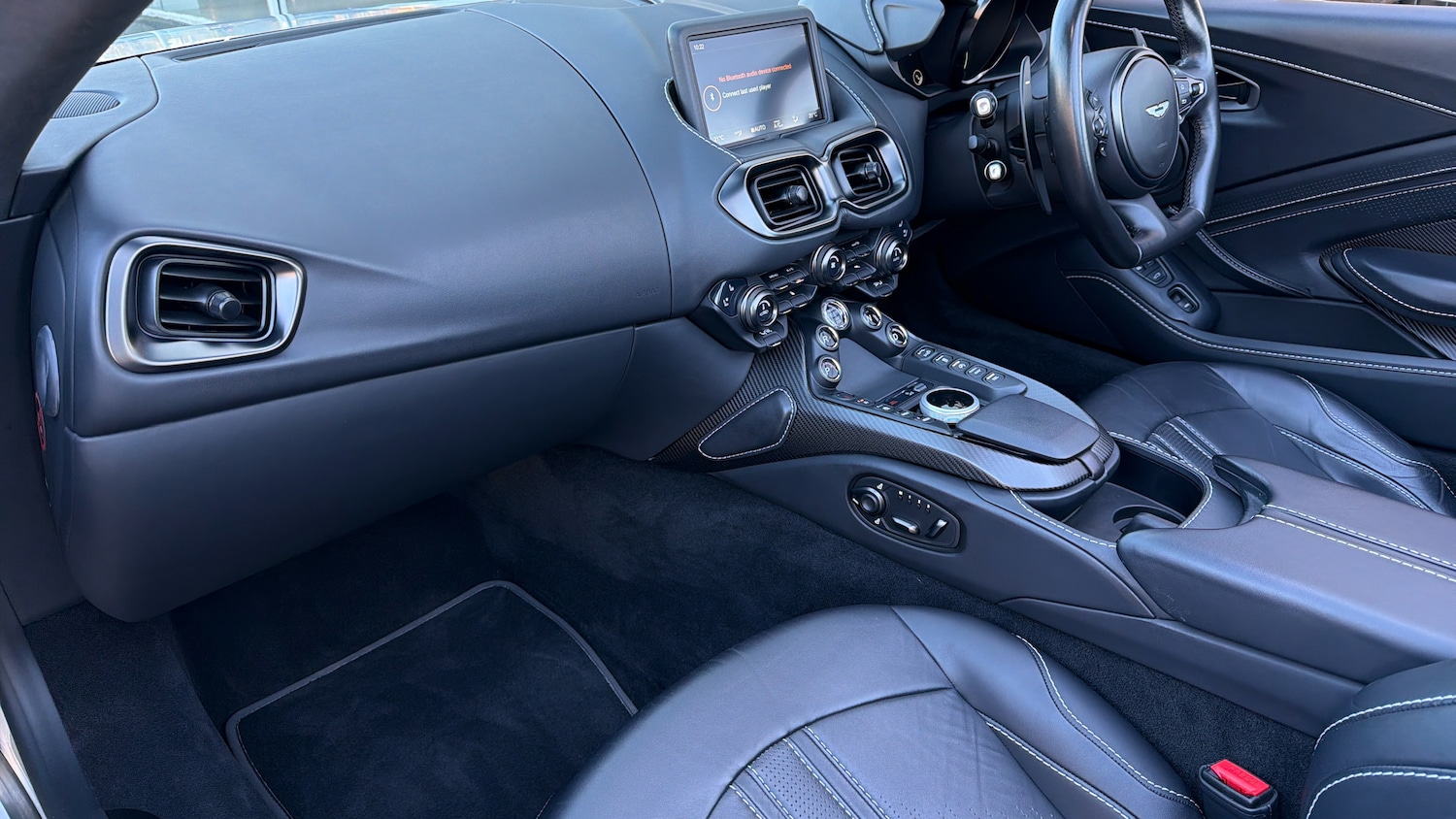 Used Aston Martin Vantage 2022 for sale - 78045710: Photo 15