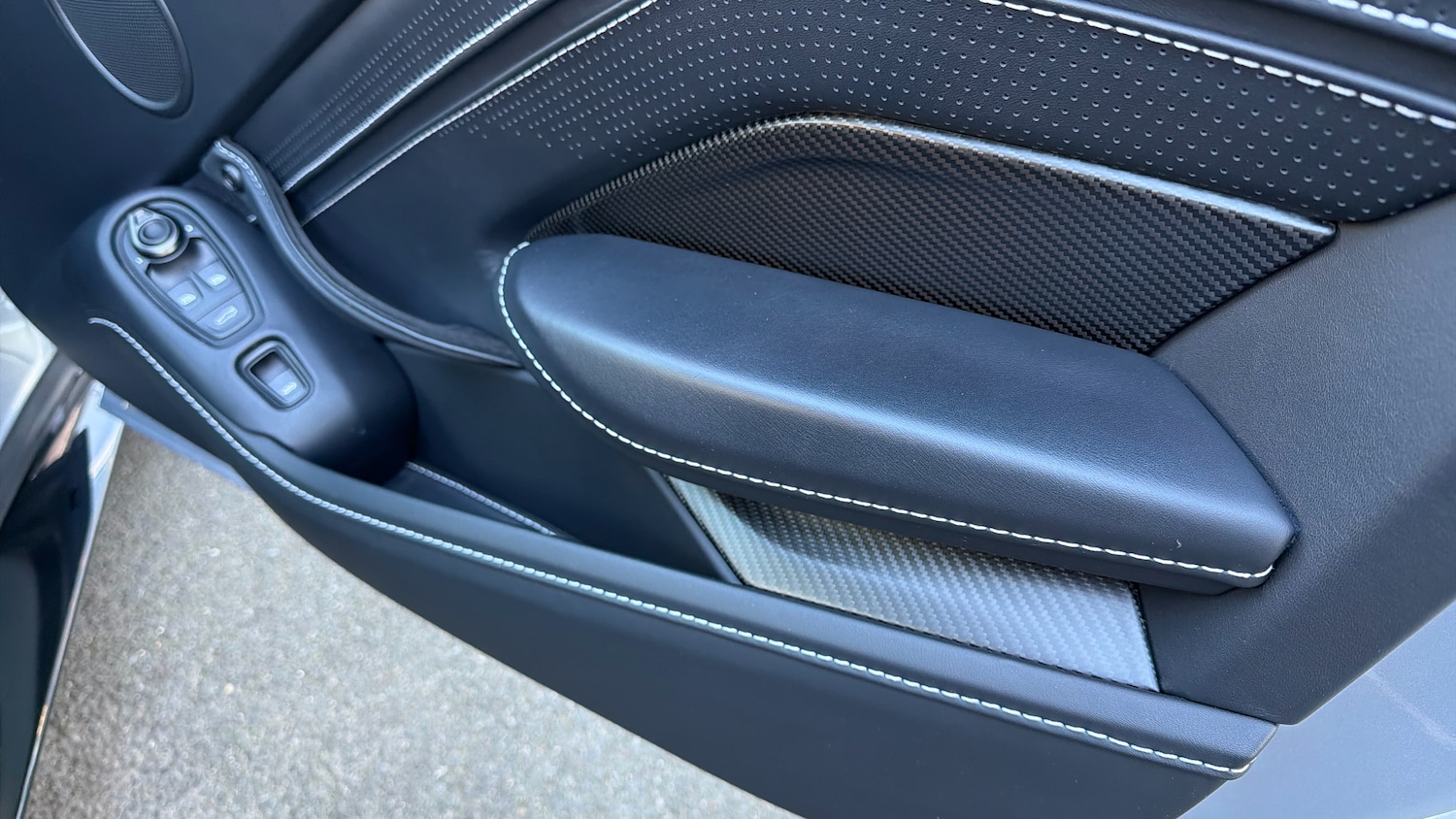 Used Aston Martin Vantage 2022 for sale - 78045710: Photo 24