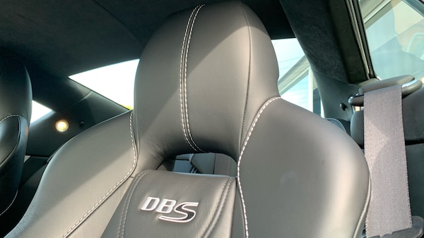 Used Aston Martin DBS 2011 for sale - 75731381: Photo 5