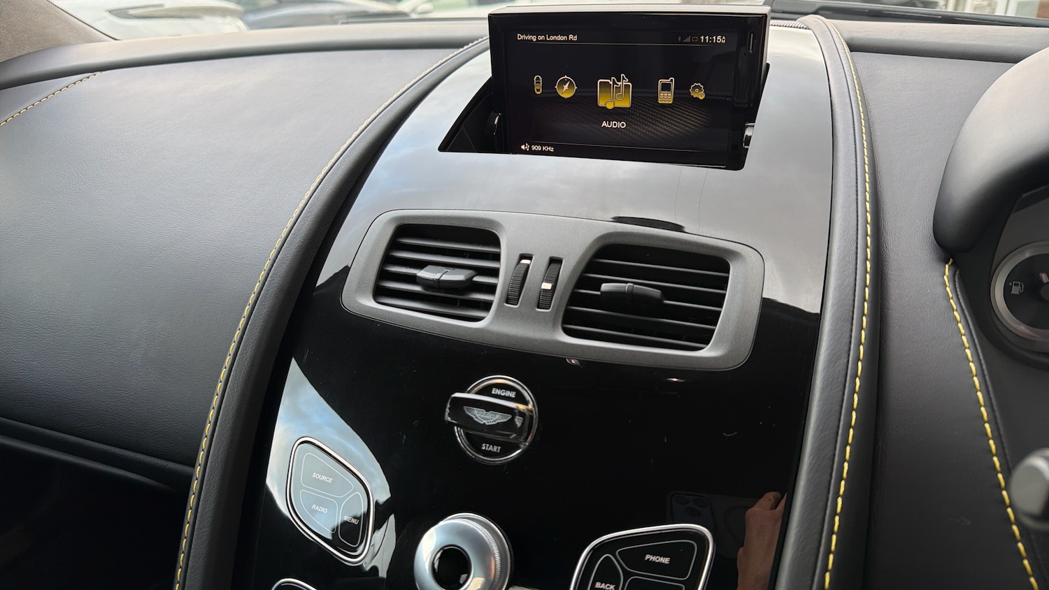 Used Aston Martin Vantage for sale - 77535748: Photo 21